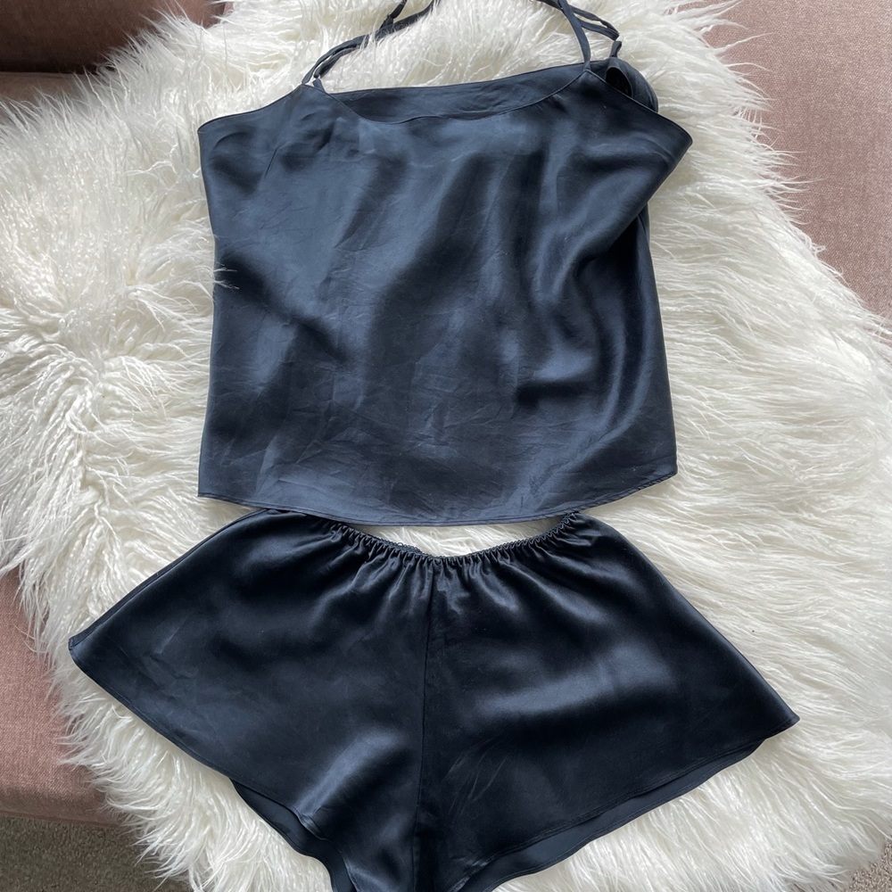 Victoria Secret Cami & Shorts Navy Petite